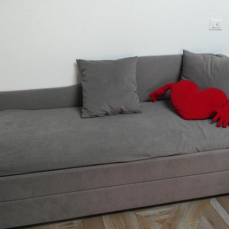 Luminoso Bilocale Zona Tibaldi Bocconi Apartment Milano Ngoại thất bức ảnh